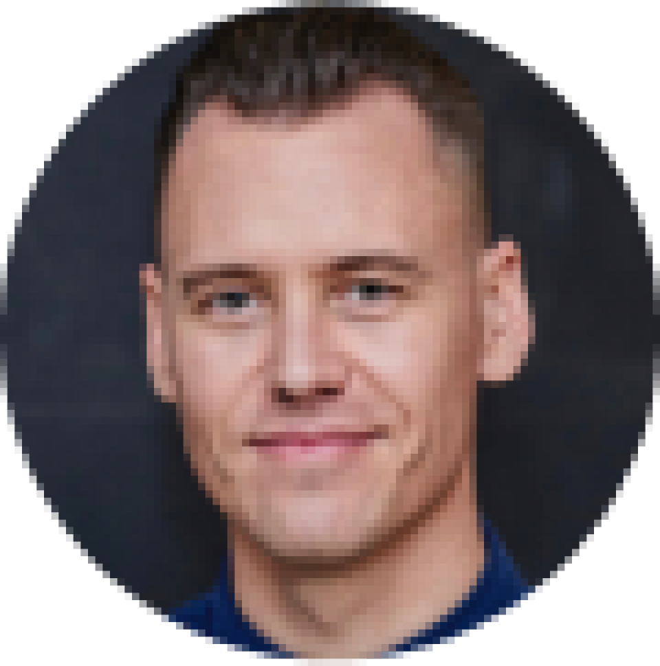 Adam senior service designer