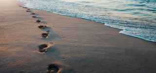 beach foot print